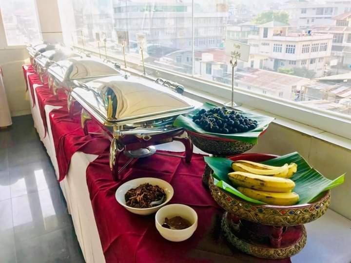 Shwe Kyun Hotel Таунджи Екстер'єр фото